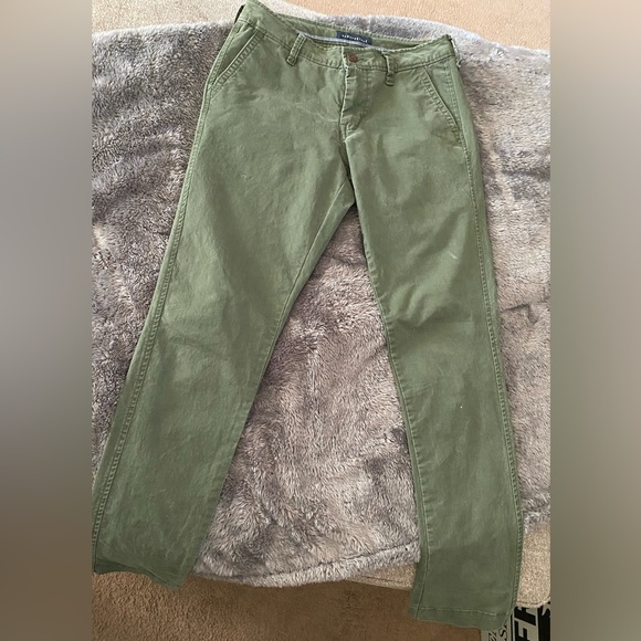 Aeropostale slim straight chinos - Picture 1 of 3